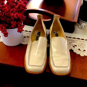 Barely worn via spiga shoes size 8